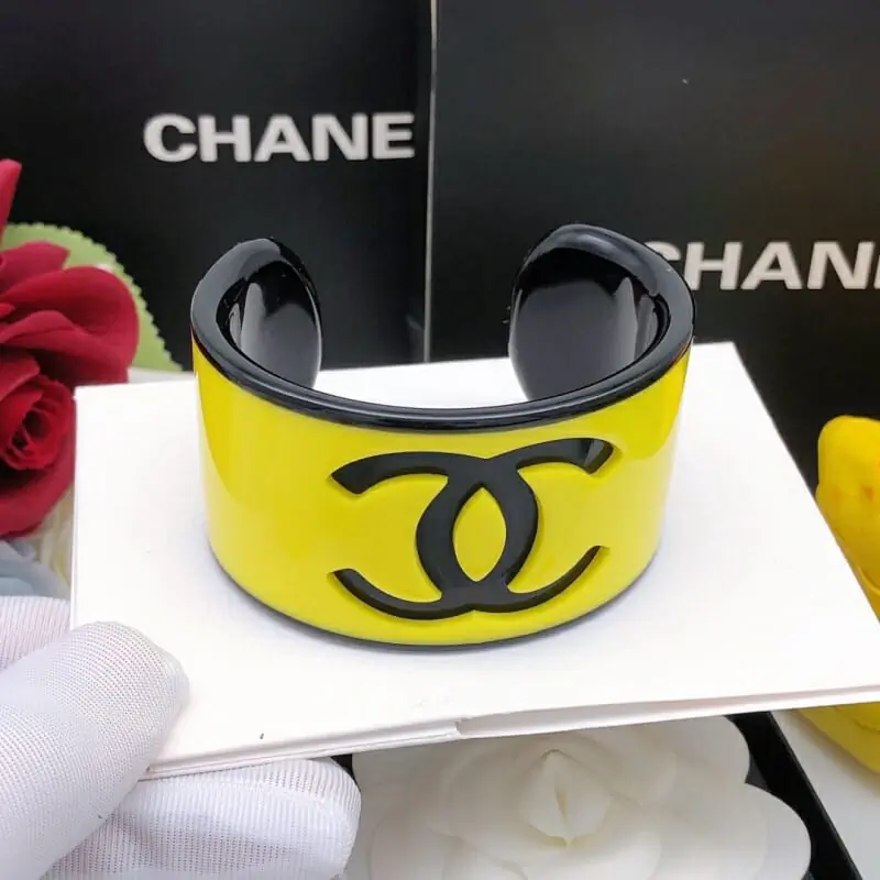 chanel bracelets s_122a3124